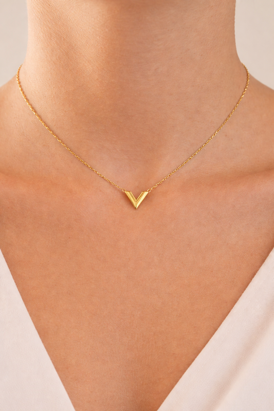 V Luxe Necklace - Anti-Tarnish Stainless Steel